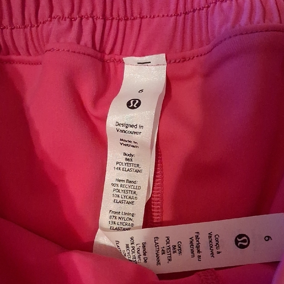 Lululemon Athletica Bright Pink Skirt - Picture 2 of 2